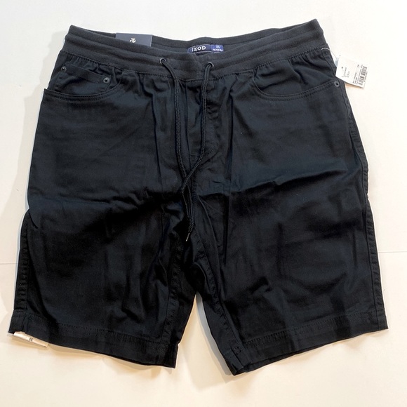 Izod SZ 30 Black Modern Fit Pull On Flat Front Shorts New D34 - Picture 1 of 10